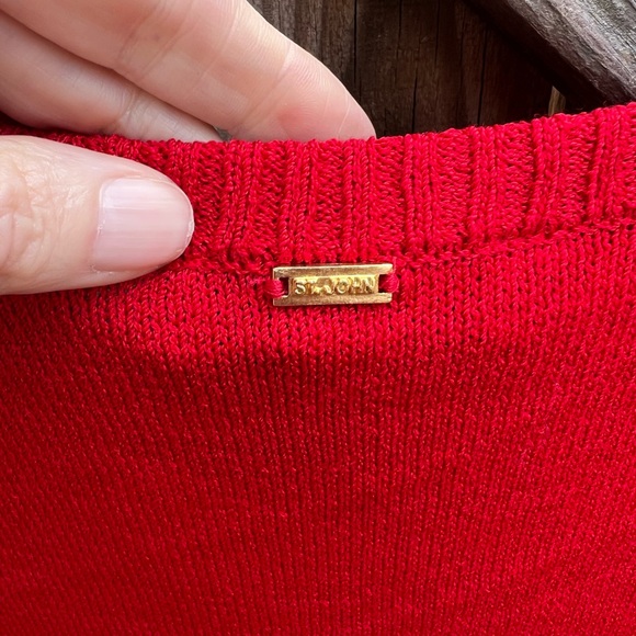 St. John Vibrant Red Tank Top - Picture 3 of 9